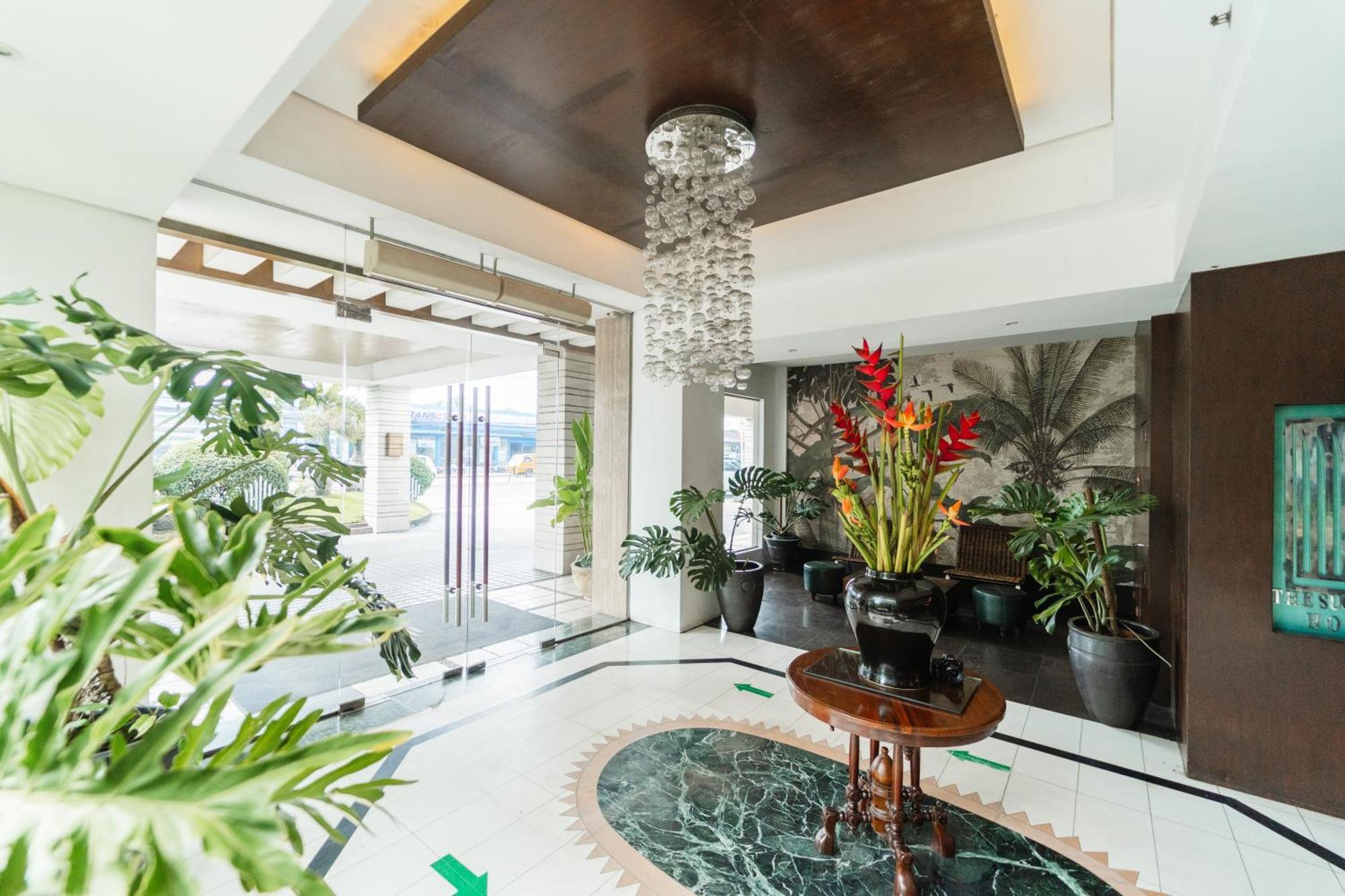 באקולוד Sugarland Hotel מראה חיצוני תמונה