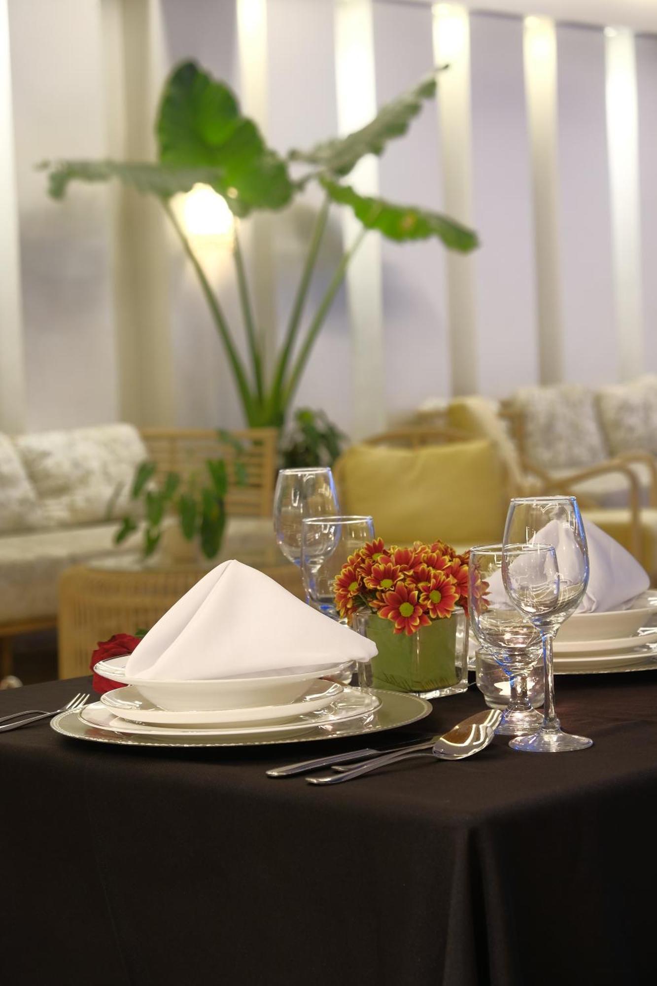 באקולוד Sugarland Hotel מראה חיצוני תמונה
