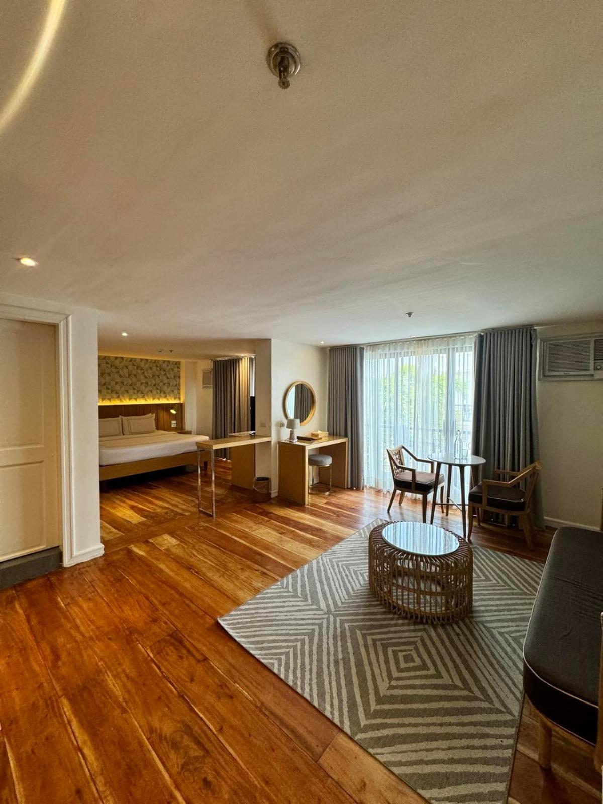 באקולוד Sugarland Hotel מראה חיצוני תמונה